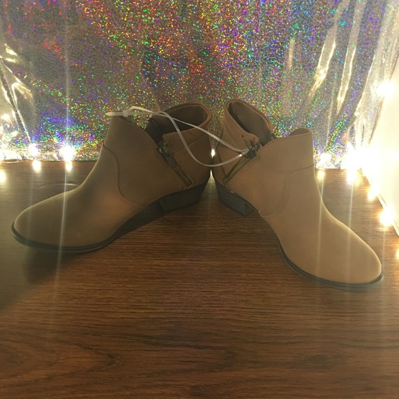 American Rag ankle boots - Picture 2 of 2